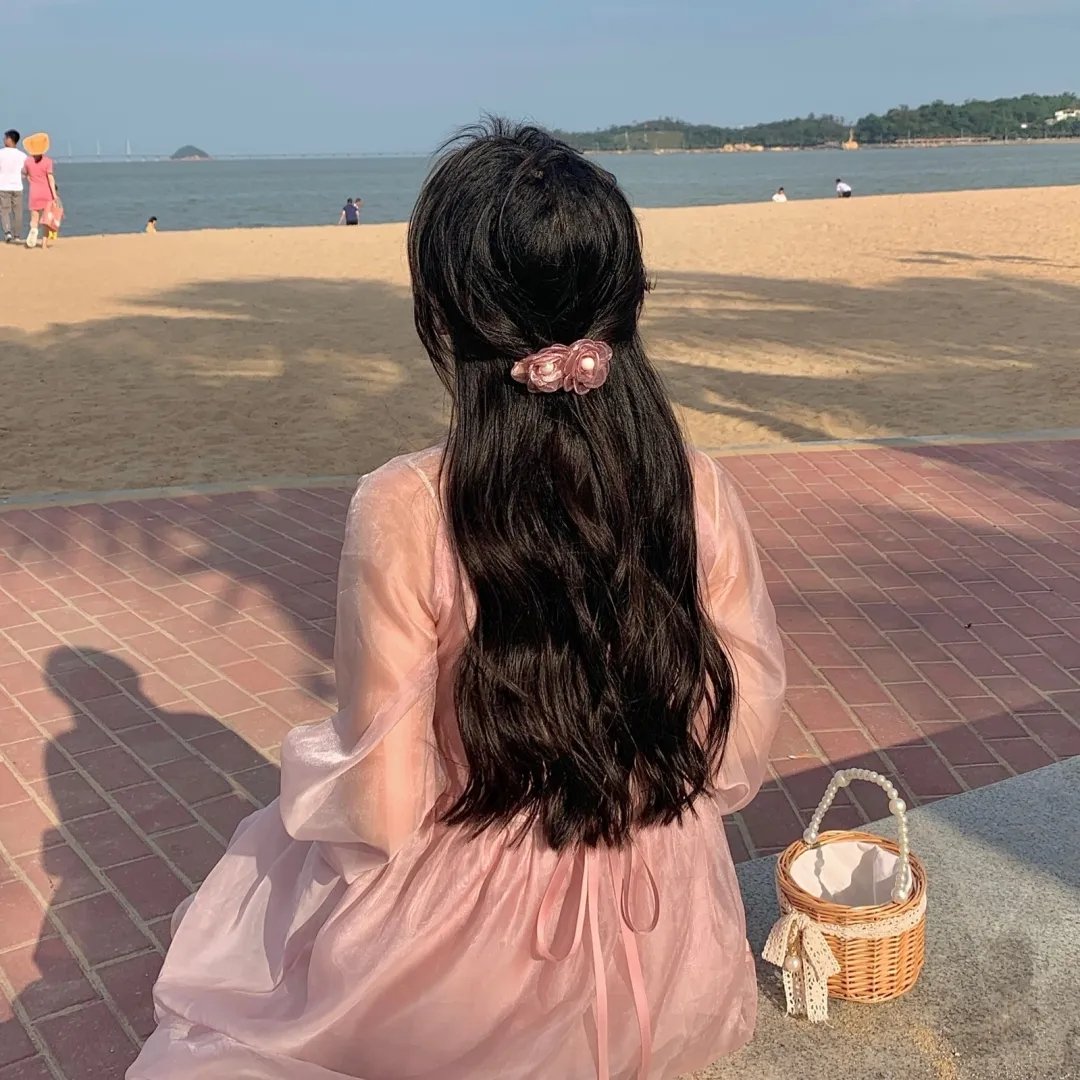 新闻记者2022