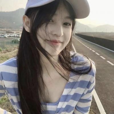 秋丰满月时